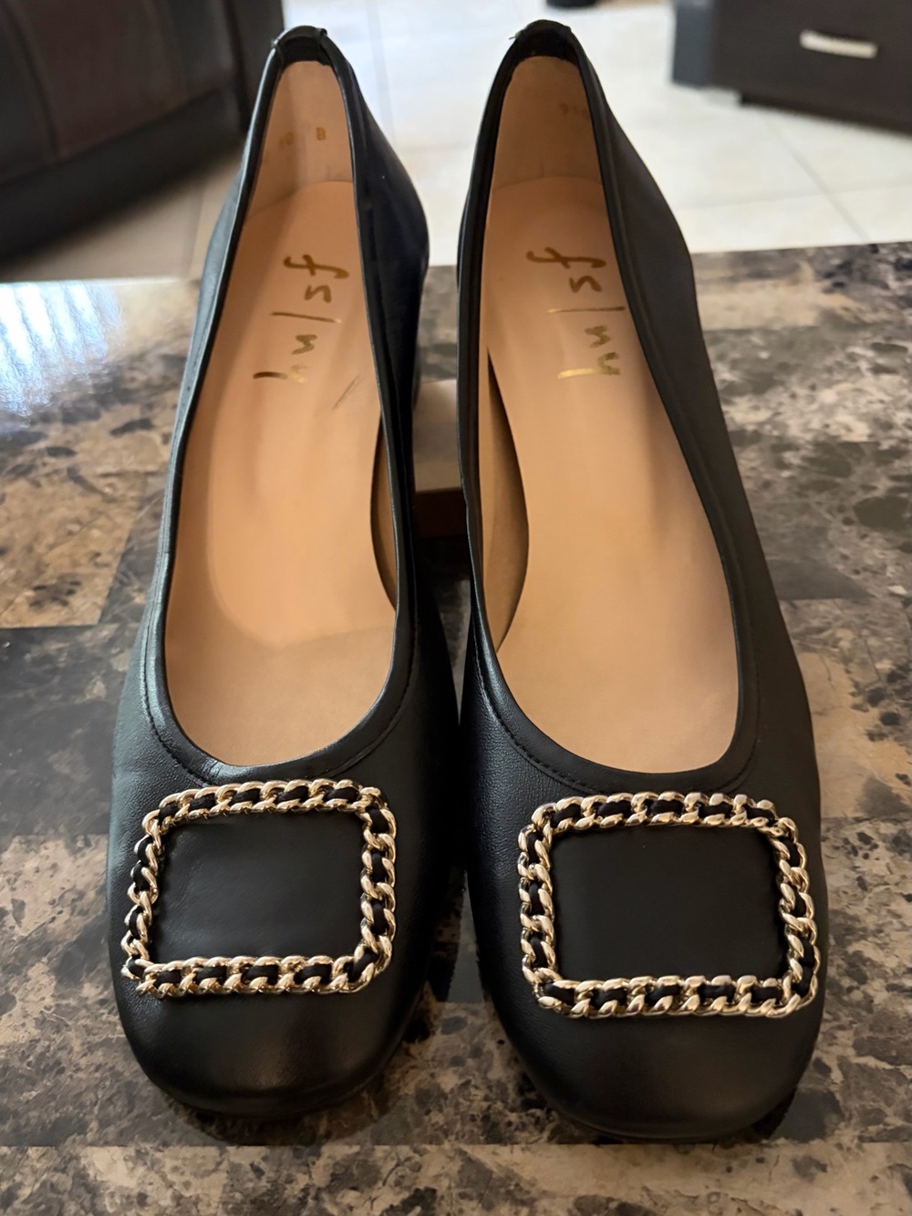 NWOT French Sole NY (FS/NY) Women’s Izzy Black Leather Block Heel Pumps, Size 10